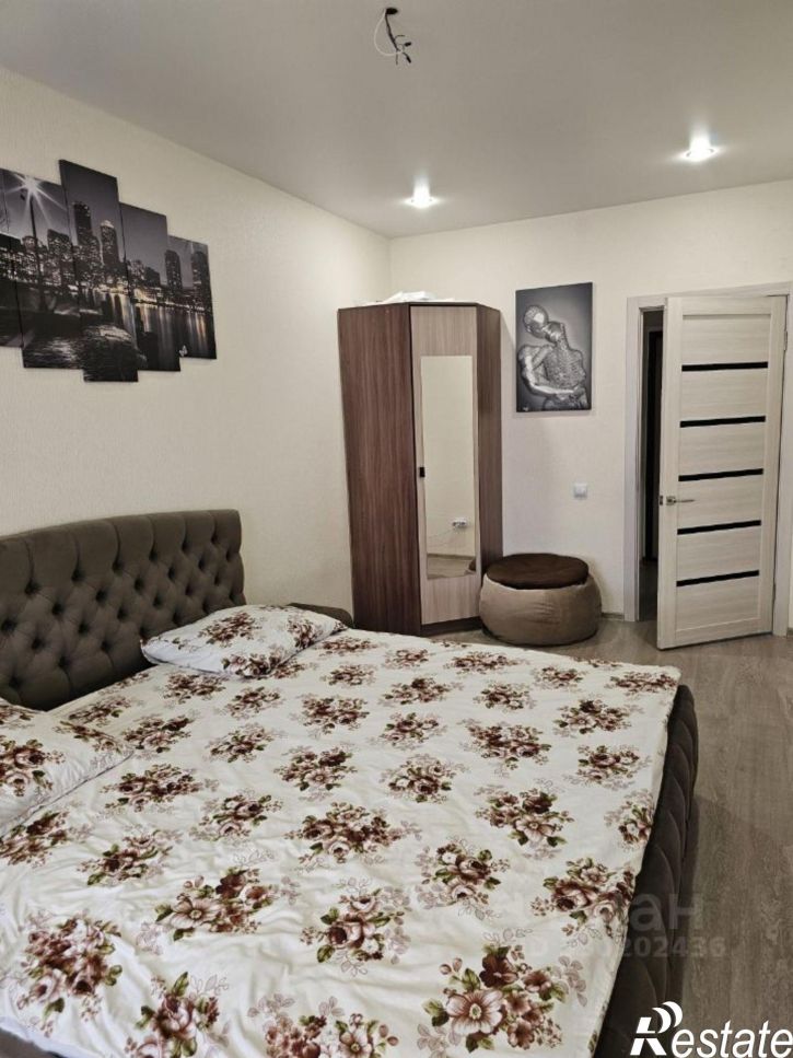 1-комн квартира улица Ветеранов Труда, 9А к3,  д. 9А к3