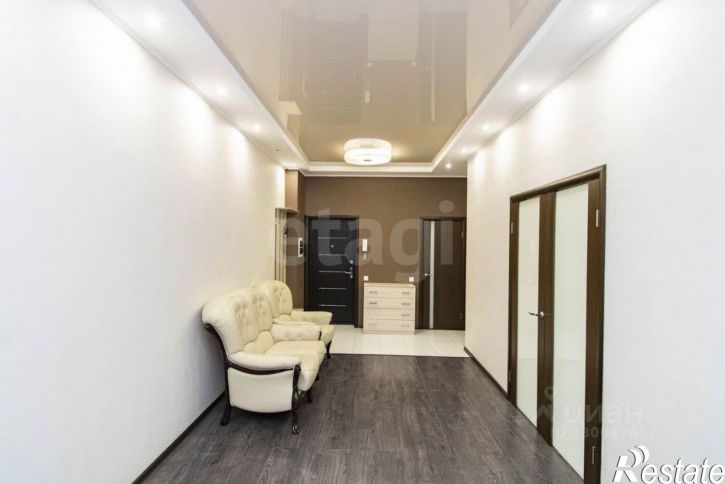 3-комн квартира улица Малыгина, 90,  д. 90