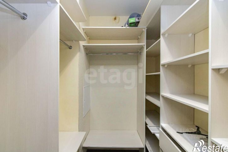 3-комн квартира улица Малыгина, 90,  д. 90