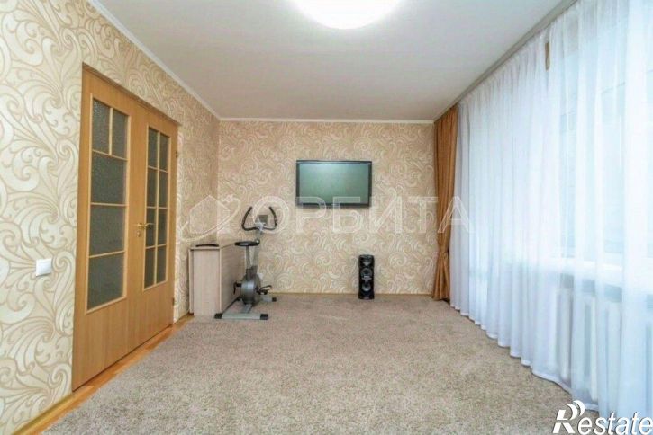 3-комн квартира Велижанская улица, 72,  д. 72