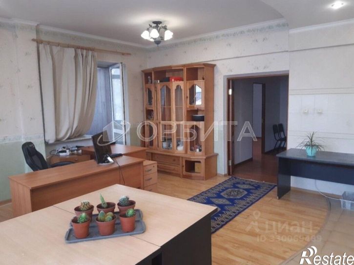 4-комн квартира Харьковская улица, 85,  д. 85