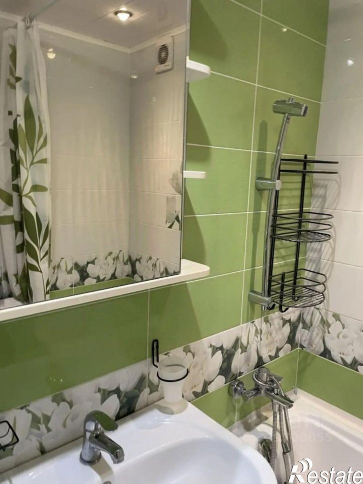 2-комн квартира улица Мельникайте, 48А,  д. 48А