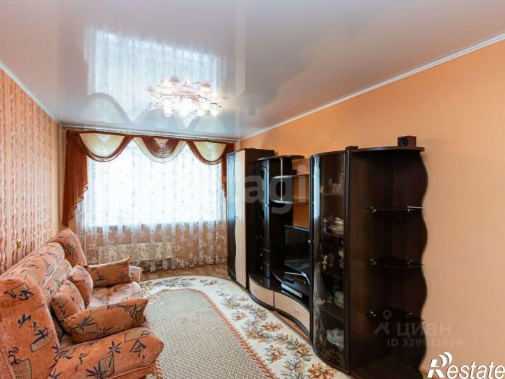 3-комн квартира улица Демьяна Бедного, 102,  д. 102