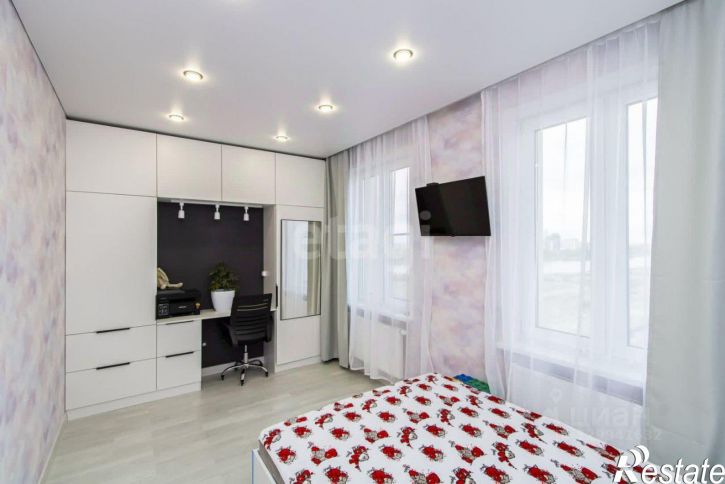 2-комн квартира ул Новгородская, 3,  д. 3