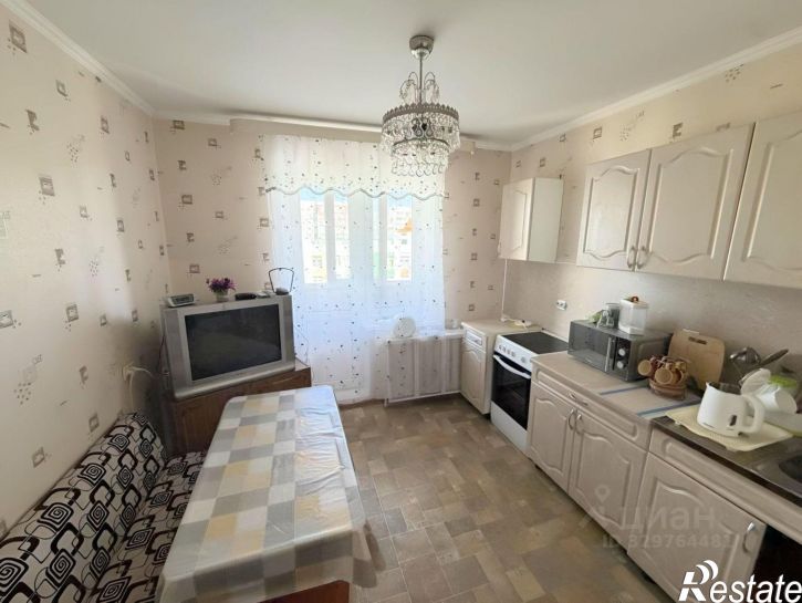 2-комн квартира улица Энергостроителей, 6,  д. 6