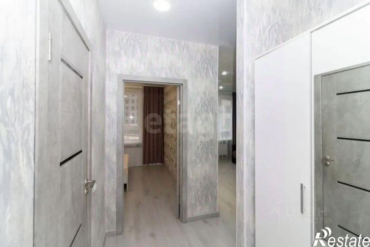 2-комн квартира улица Василия Подшибякина, 9,  д. 9
