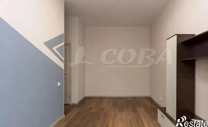 2-комн квартира микрорайон Рощино, улица Александра Федоровича, 10