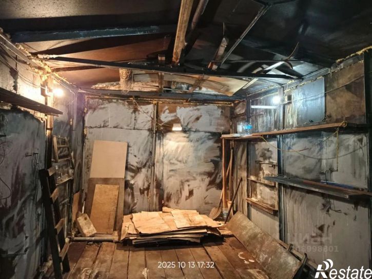 Гараж/парковка улица Ветеранов Труда, 9А,  д. 9А