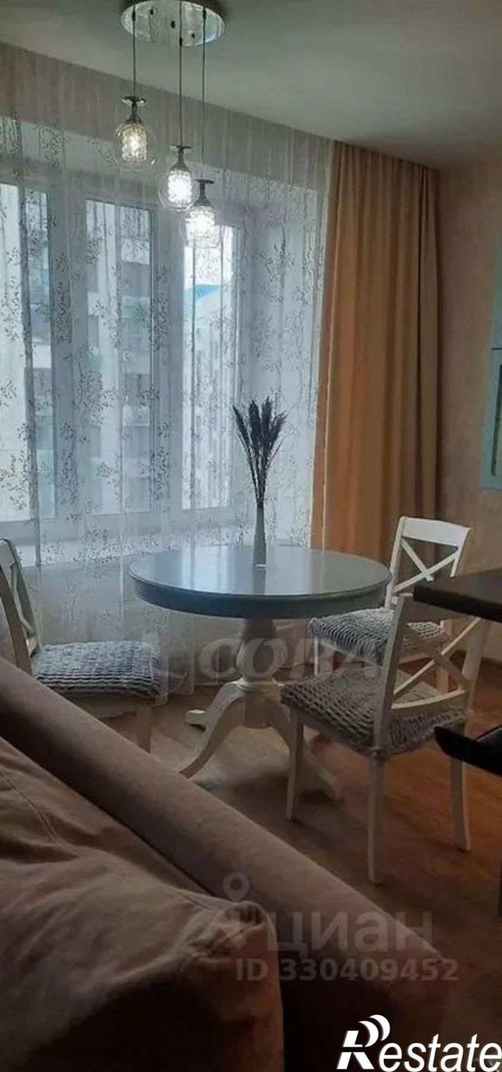 3-комн квартира Полевая улица, 105 к2,  д. 105 к2