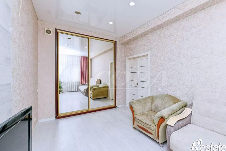 2-комн квартира улица Жуковского, 84 к1,  д. 84 к1
