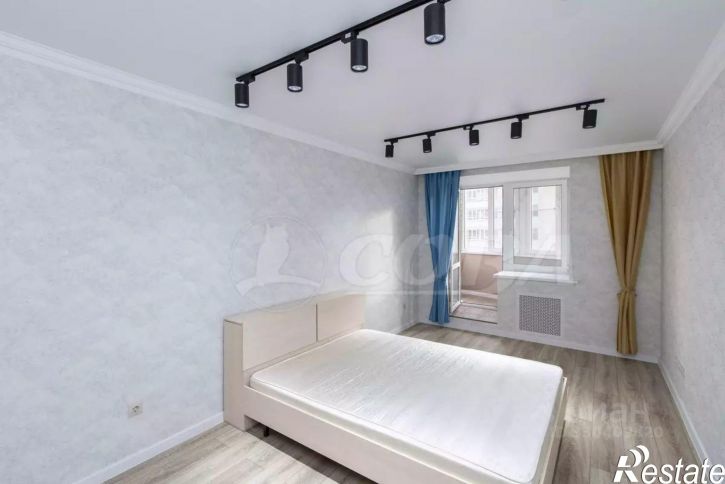2-комн квартира улица Котельщиков, 19,  д. 19