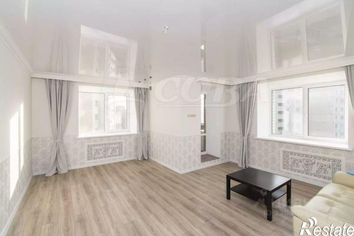 2-комн квартира улица Котельщиков, 19,  д. 19