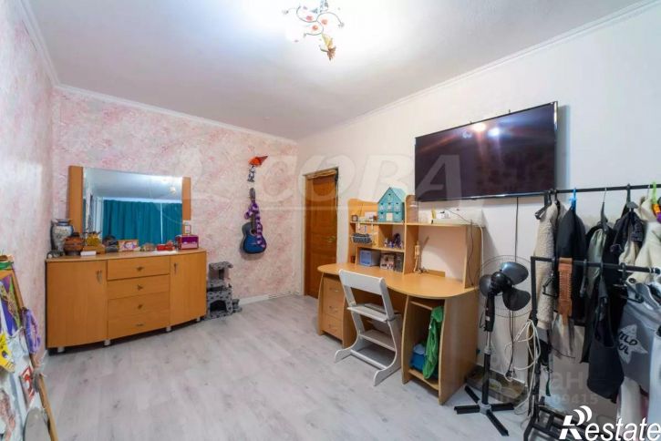 2-комн квартира улица Мебельщиков, 3,  д. 3