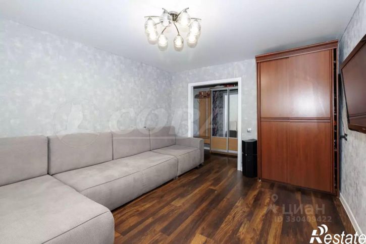3-комн квартира ул Боровская, 8,  д. 8