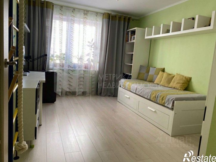 3-комн квартира улица Газовиков, 61,  д. 61