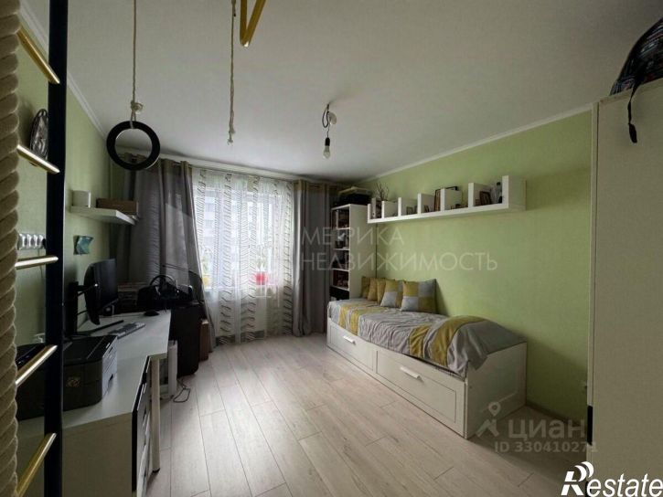 3-комн квартира улица Газовиков, 61,  д. 61