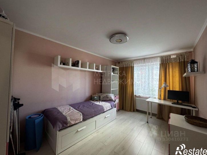3-комн квартира улица Газовиков, 61,  д. 61