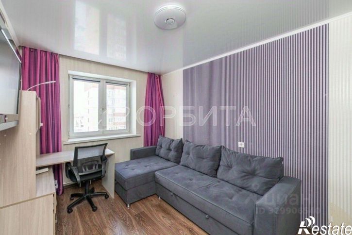 3-комн квартира ул Муравленко, 3,  д. 3