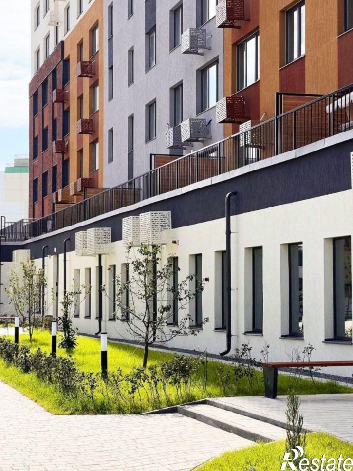 3-комн квартира в новом доме ул Домостроителей, 2,  д. 2