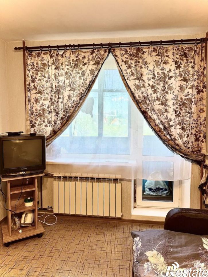 1-комн квартира улица Николая Чаплина, 121,  д. 121