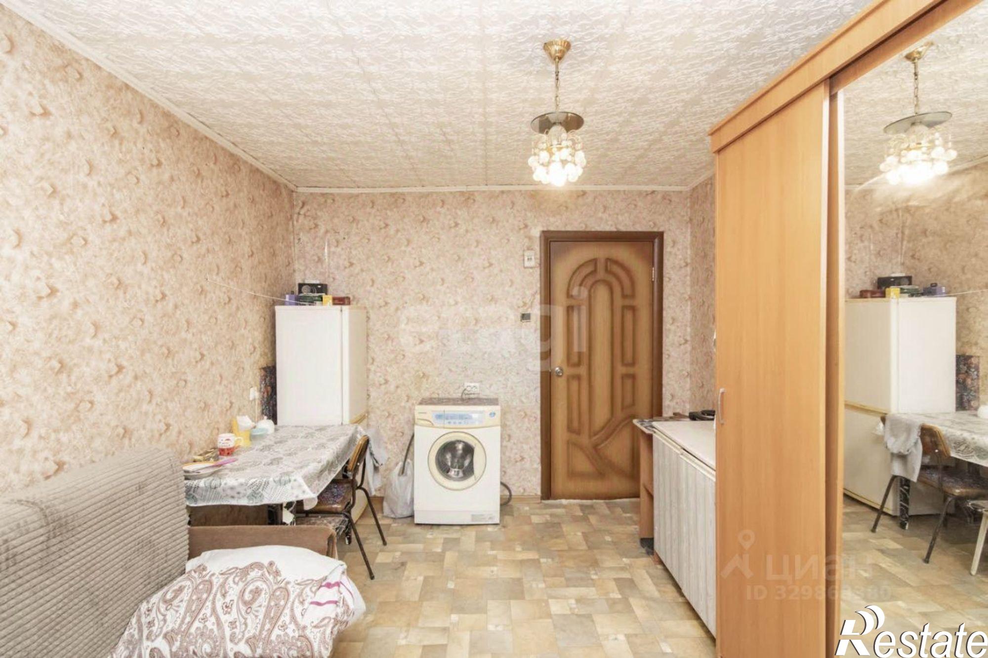 Купить комнату за 1 200 000 рублей на улица Республики, 229