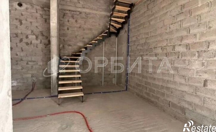 3-комн квартира Причальная улица, 8,  д. 8