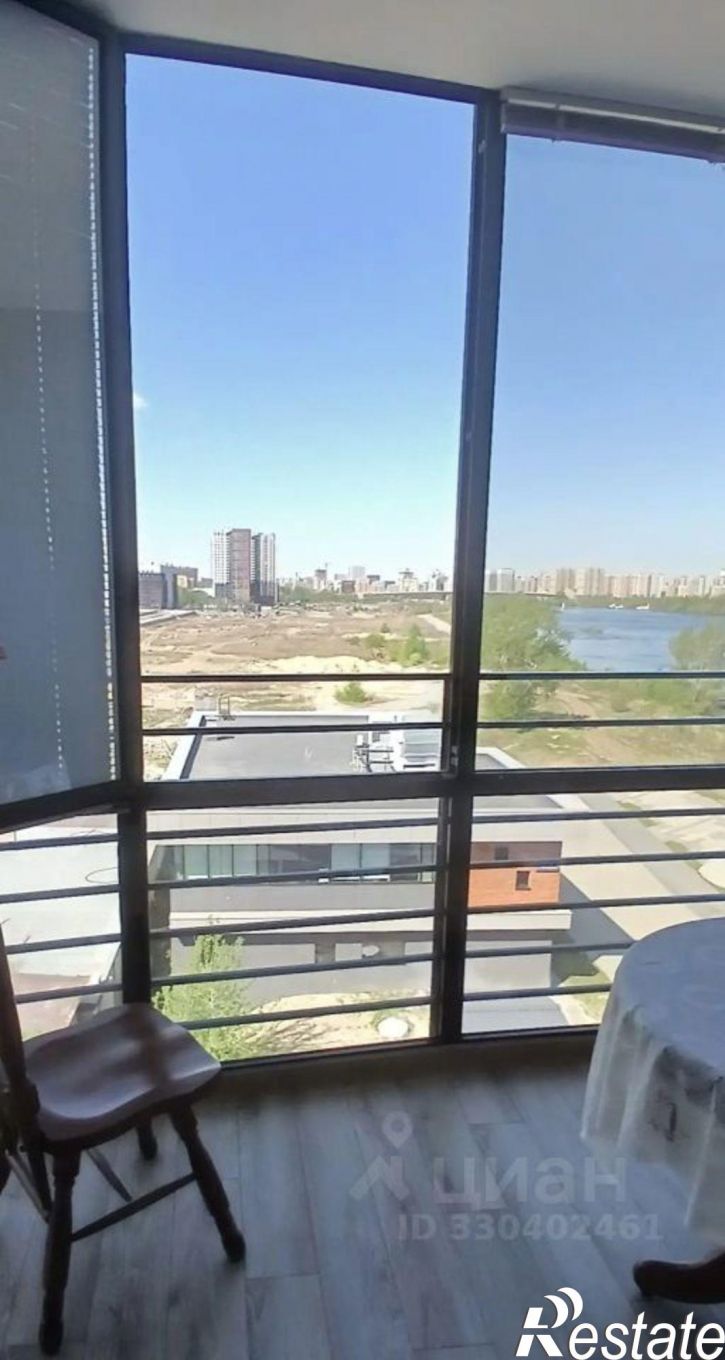 3-комн квартира ул Мельникайте, 30 4,  д. 30 4,  к. 4