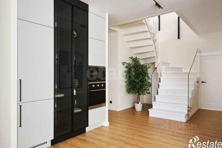 3-комн квартира улица Газовиков, 44,  д. 44