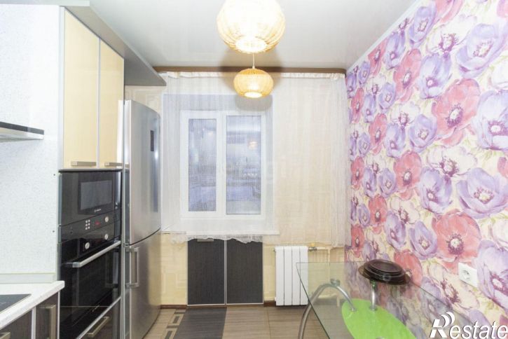 4-комн квартира ул Ставропольская, 4,  д. 4
