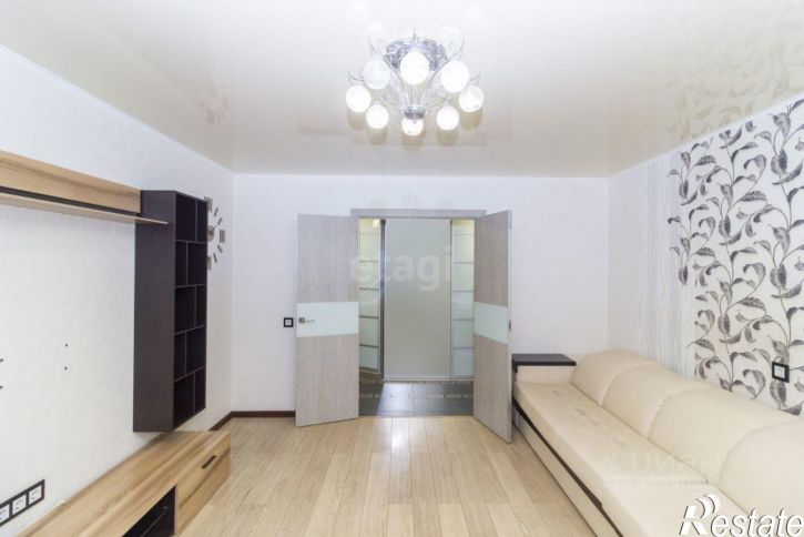4-комн квартира ул Ставропольская, 4,  д. 4