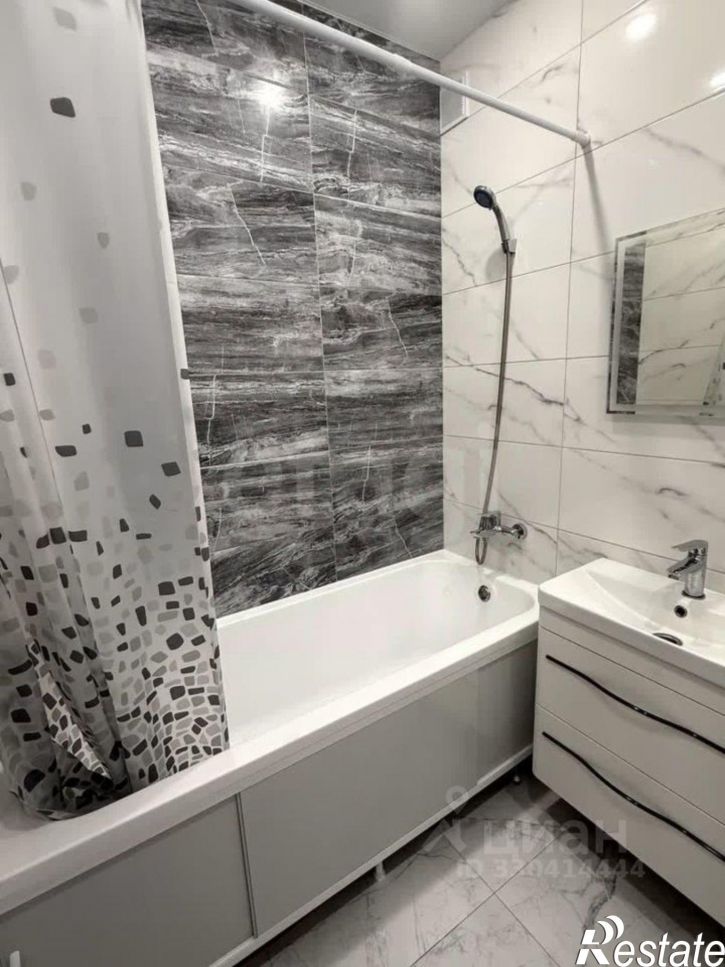 1-комн квартира Новгородская улица, 22,  д. 22