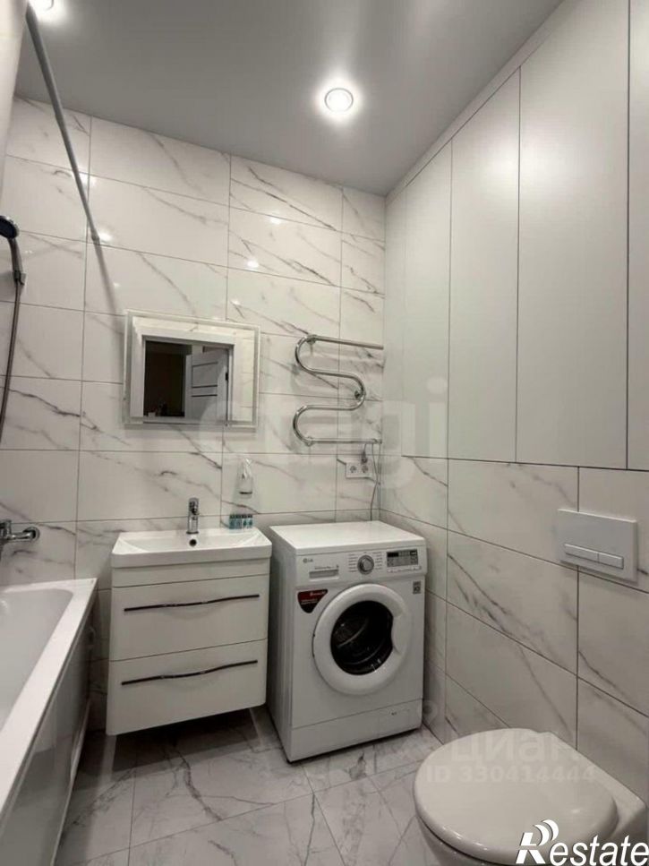 1-комн квартира Новгородская улица, 22,  д. 22