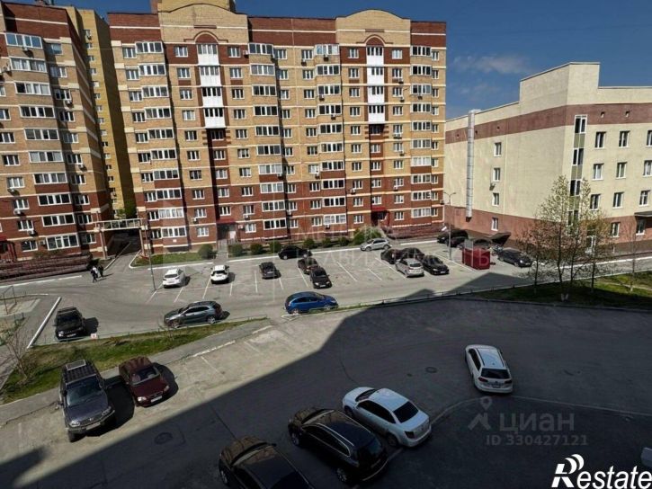 3-комн квартира ул Энергостроителей, 23,  д. 23