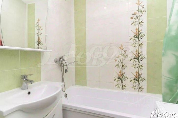3-комн квартира ул Энергостроителей, 10а,  д. 10а