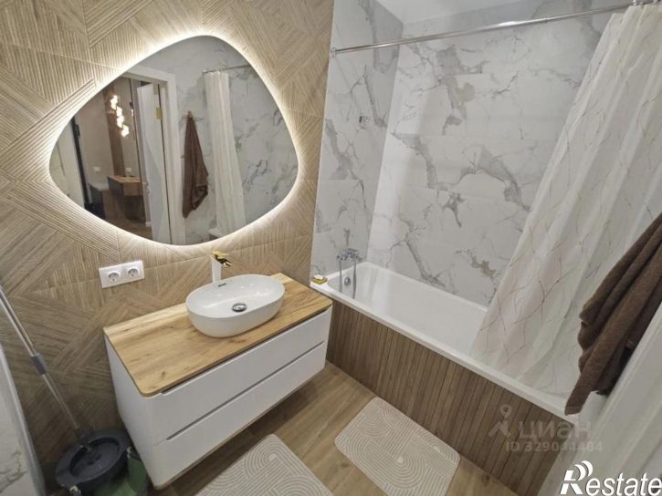 2-комн квартира Новгородская улица, 20,  д. 20