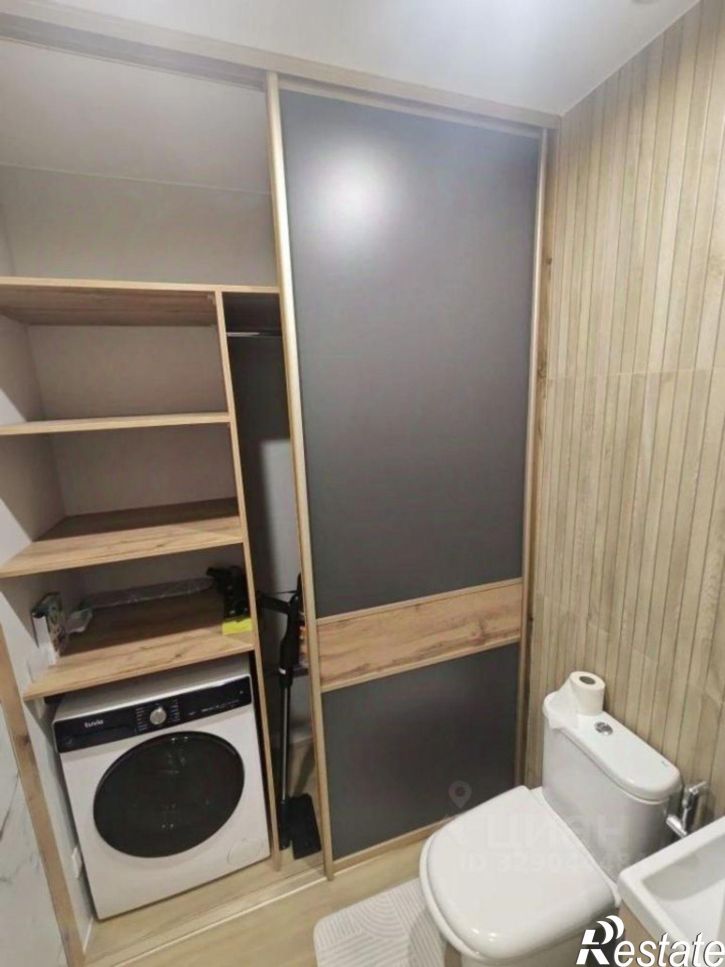 2-комн квартира Новгородская улица, 20,  д. 20