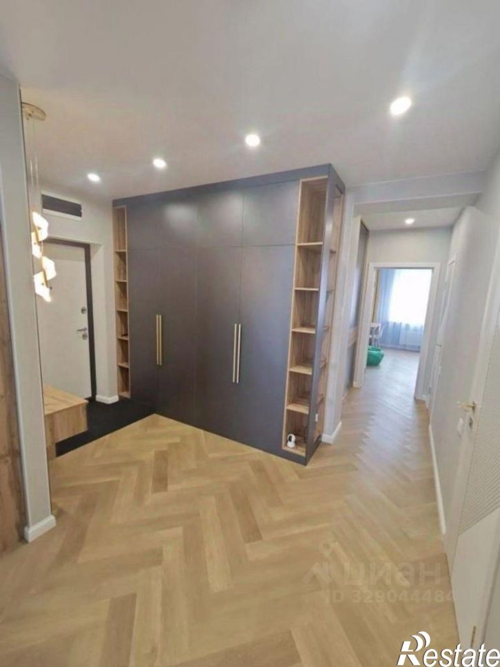 2-комн квартира Новгородская улица, 20,  д. 20