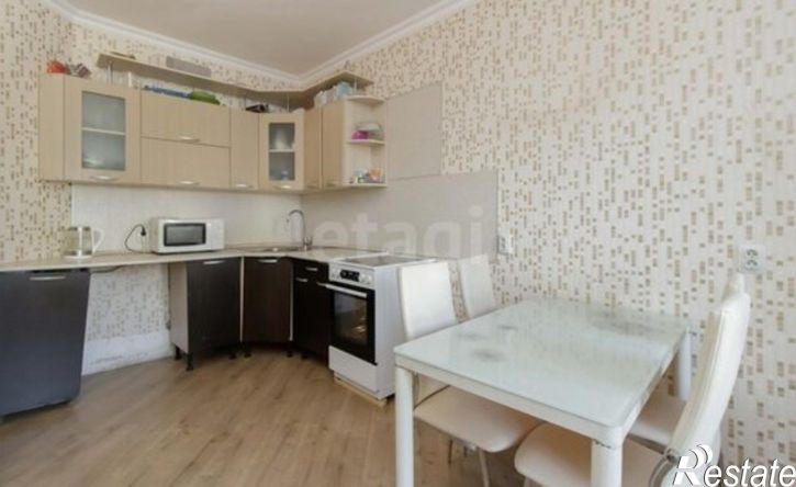 4-комн квартира Широтная улица, 209,  д. 209