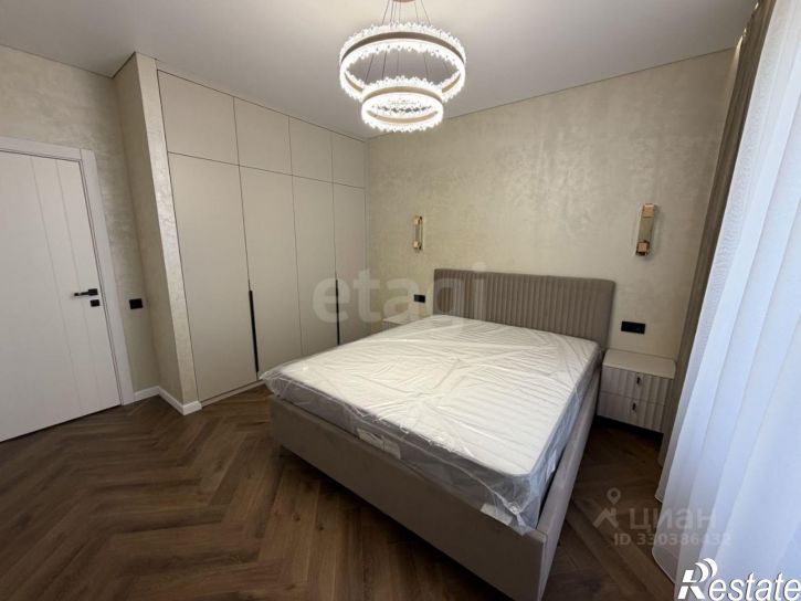 2-комн квартира улица Николая Машарова, 8,  д. 8