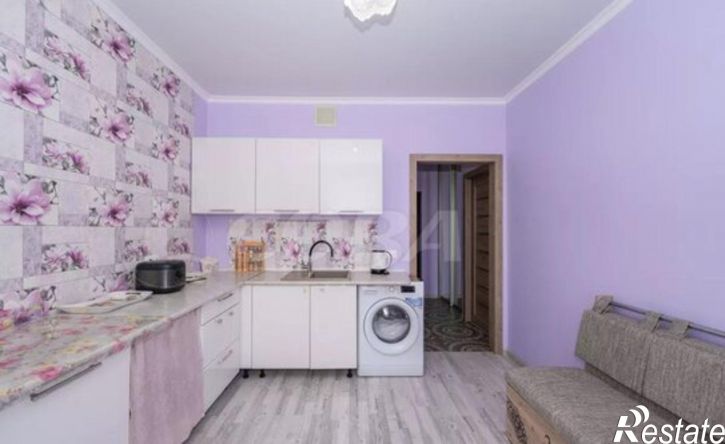 1-комн квартира улица Фармана Салманова, 4,  д. 4