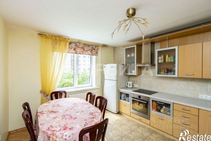 4-комн квартира ул 50 лет Октября, 30,  д. 30