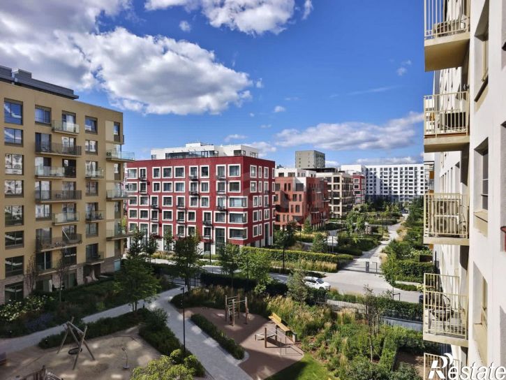 3-комн квартира улица Газовиков, 38,  д. 38