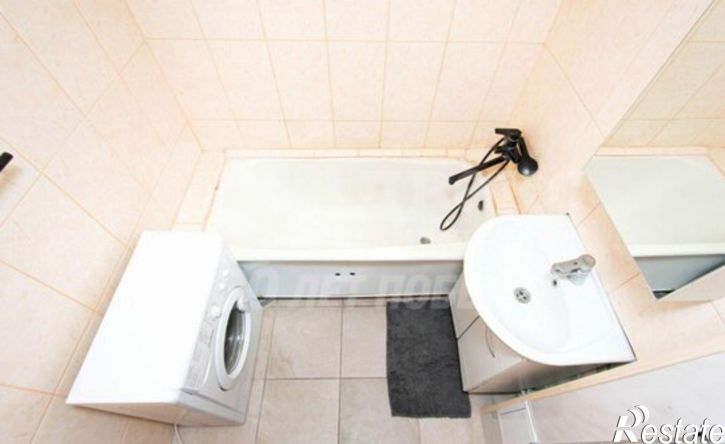 2-комн квартира ул Моторостроителей, 1,  д. 1