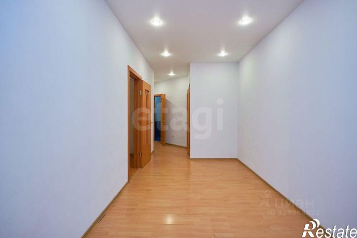 3-комн квартира ул Сургутская, 11 4,  д. 11 4,  к. 4