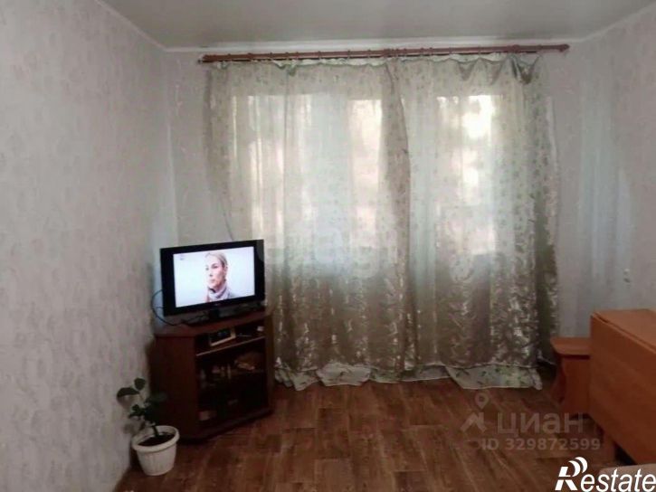2-комн квартира Таврическая улица, 10,  д. 10