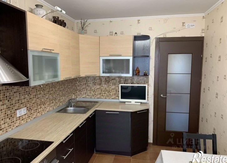 3-комн квартира улица Елизарова, 74,  д. 74