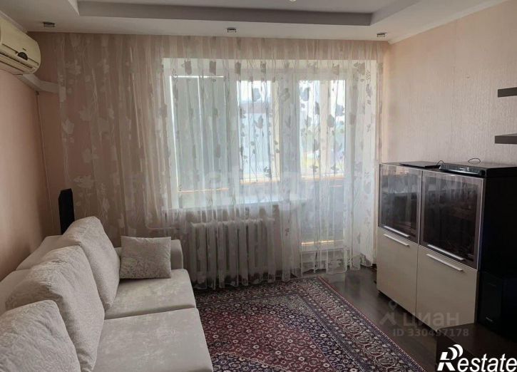 3-комн квартира улица Елизарова, 74,  д. 74