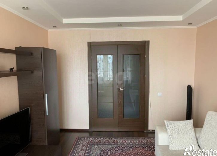 3-комн квартира улица Елизарова, 74,  д. 74