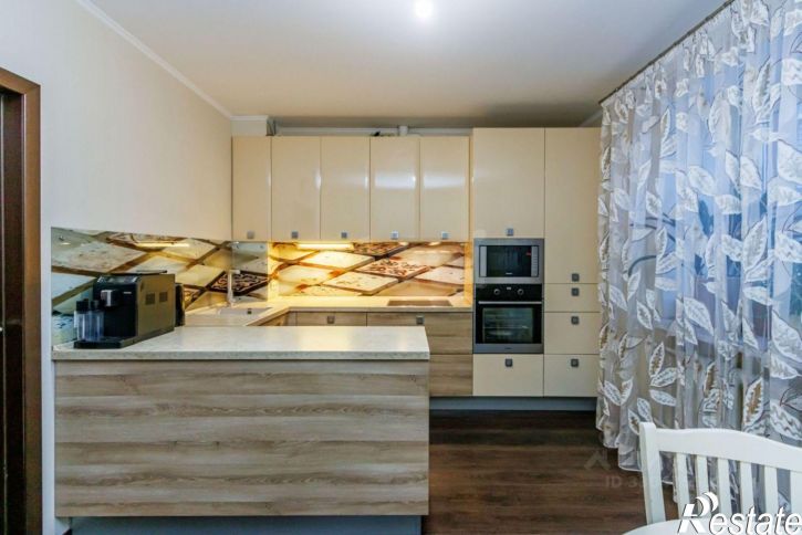 3-комн квартира улица Баумана, 31 к2,  д. 31 к2
