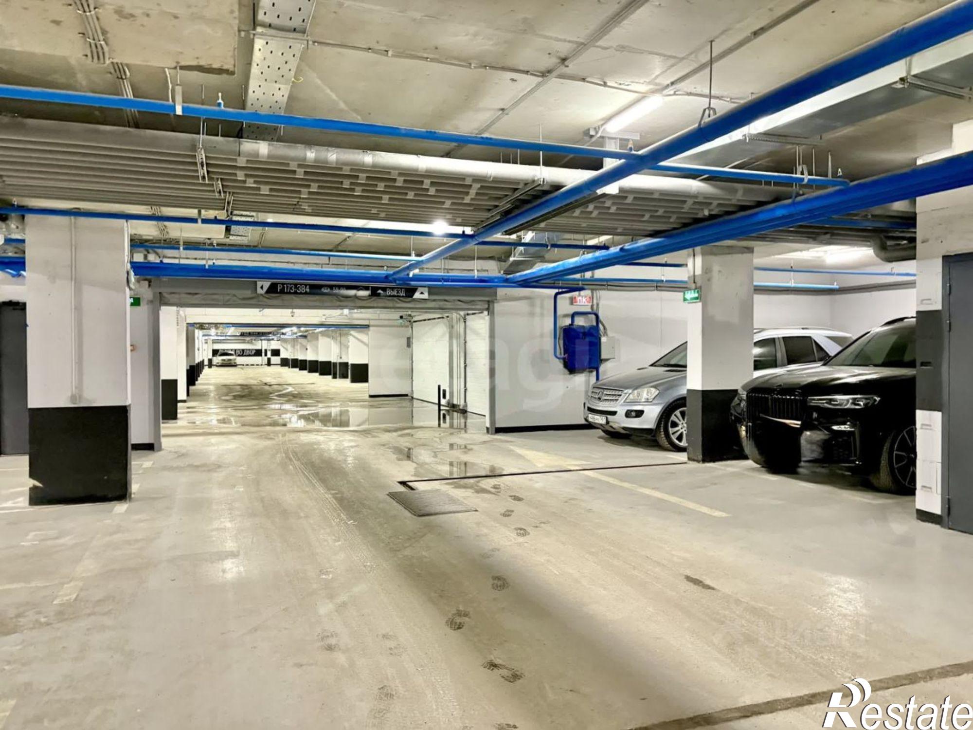 Купить гараж, место в паркинге за 733 083 рублей на улица Братьев Бондаревых, 5
